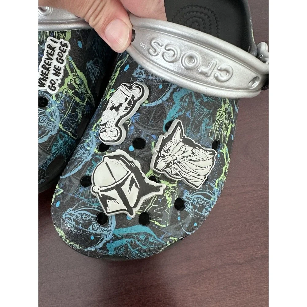 CROCS men size